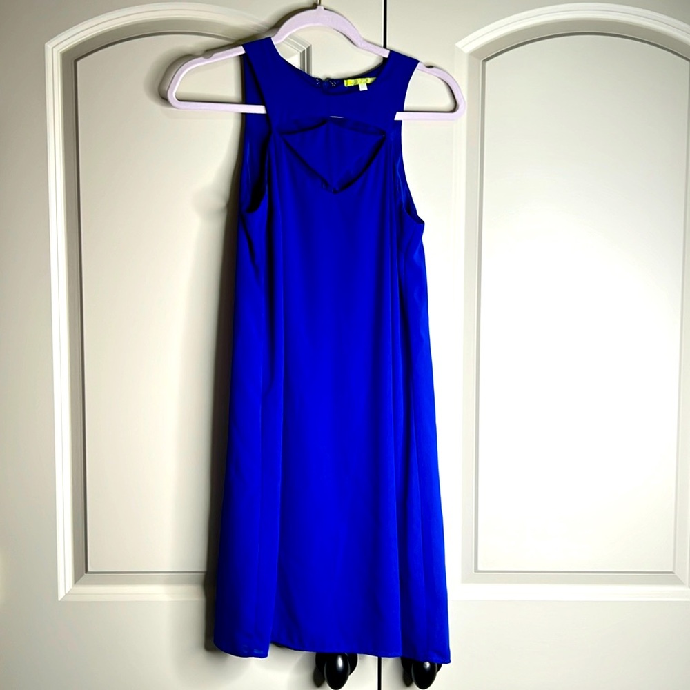 Gianni Bini dress. Bright blue. Size Medium